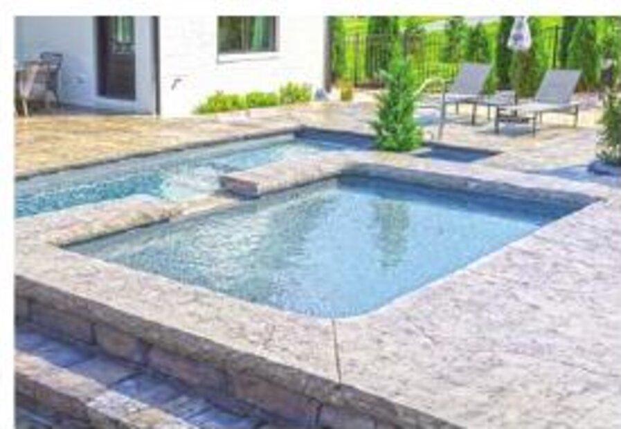 The rectangular TL-R tanning ledge by Aviva Pools
